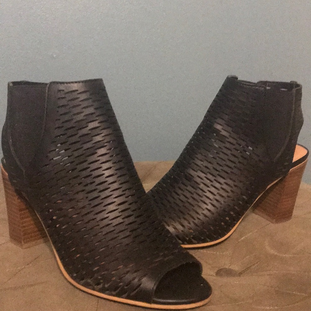 Steve Madden block heels 9